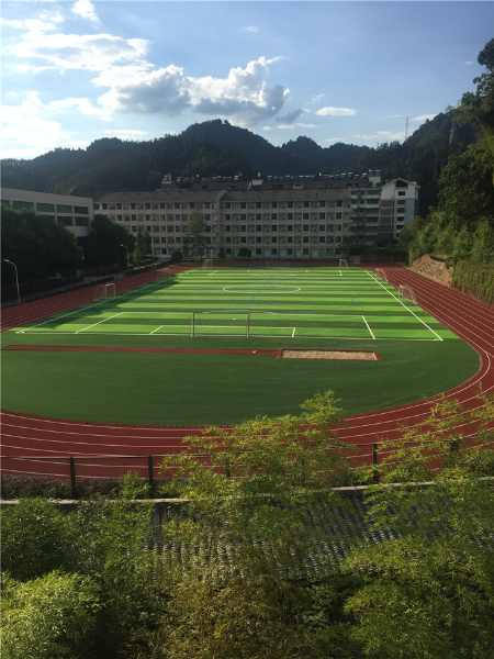 北門小學(xué)足球場.jpg